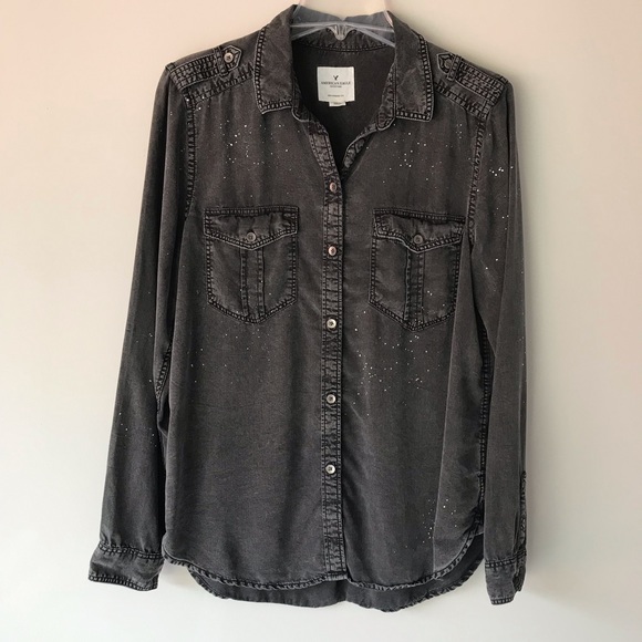American Eagle Outfitters Tops - AEO Boyfriend Fit Chambray Black Button Up Top